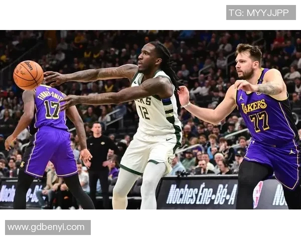 东契奇45+11字母哥24+12+9 湖人不敌雄鹿遭3连败 东契奇45+11字母哥24+12+9 湖人不敌雄鹿遭3连败